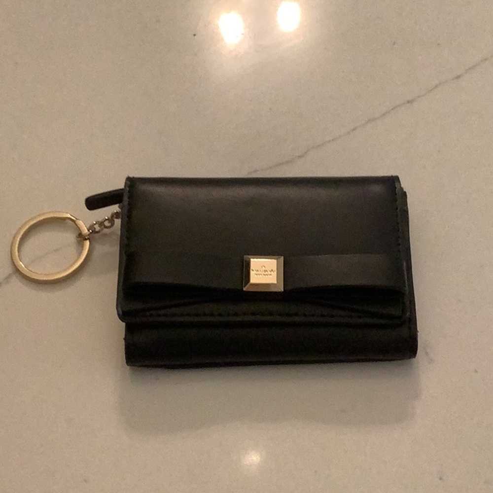 NWOT Kate Spade wallet and key chain.